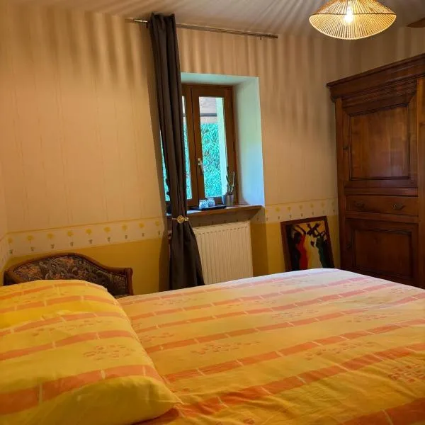 la maison de la Felicidad, hotel in Boussy
