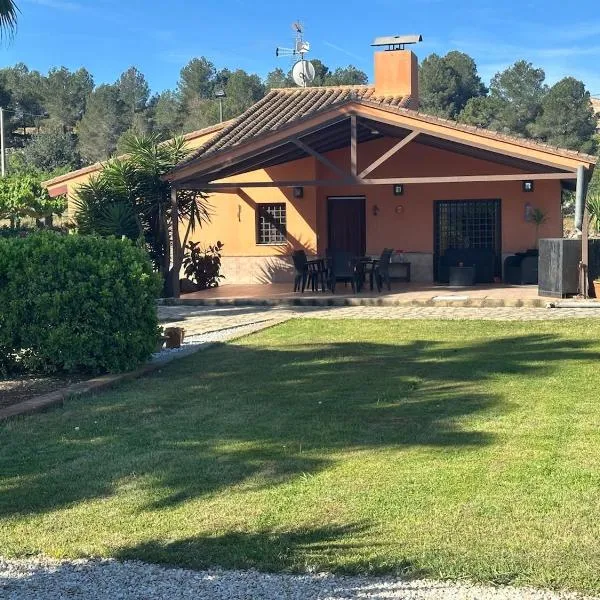 Casa en la naturaleza de Chella, hotel in Chella