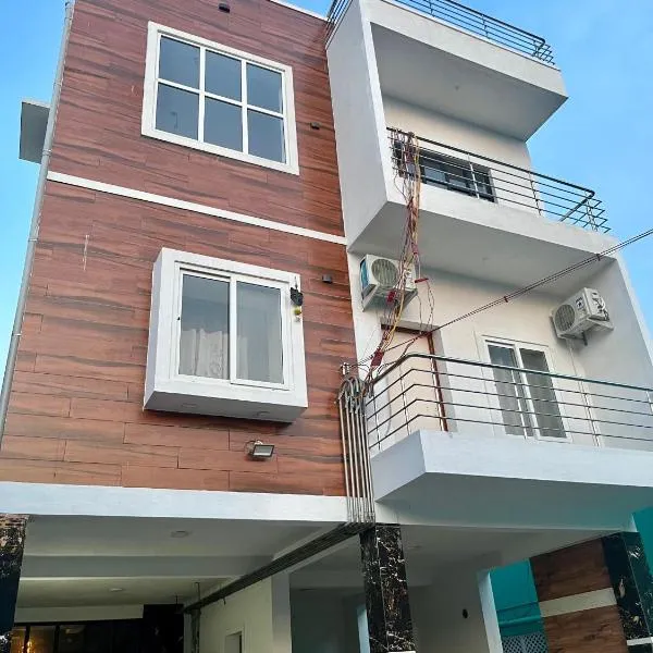 Sri Adhinath Residency, hotel v destinaci Kanchipuram