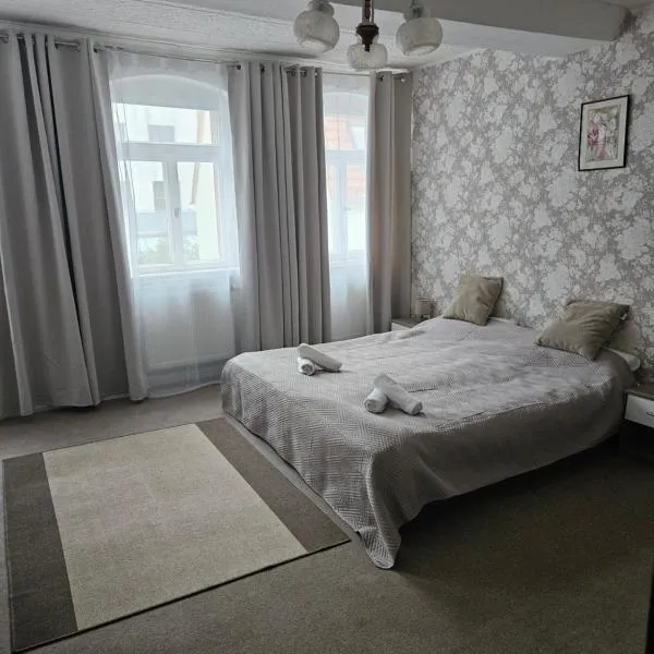 Zimmervermietung Schöne Gasse 6, hotel v destinaci Freiberg