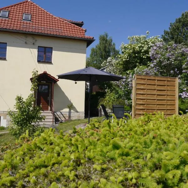 Ferienwohnung Am Teich, hotel v mestu Hohnstein