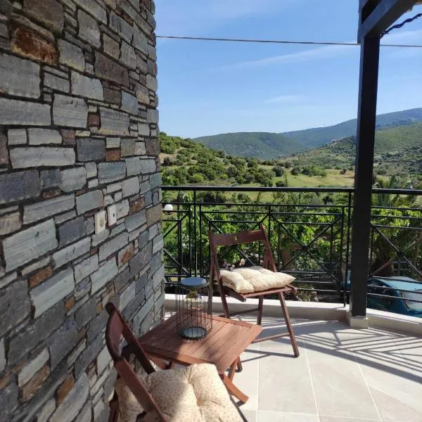 Ανέμη, hotel Panayía városában