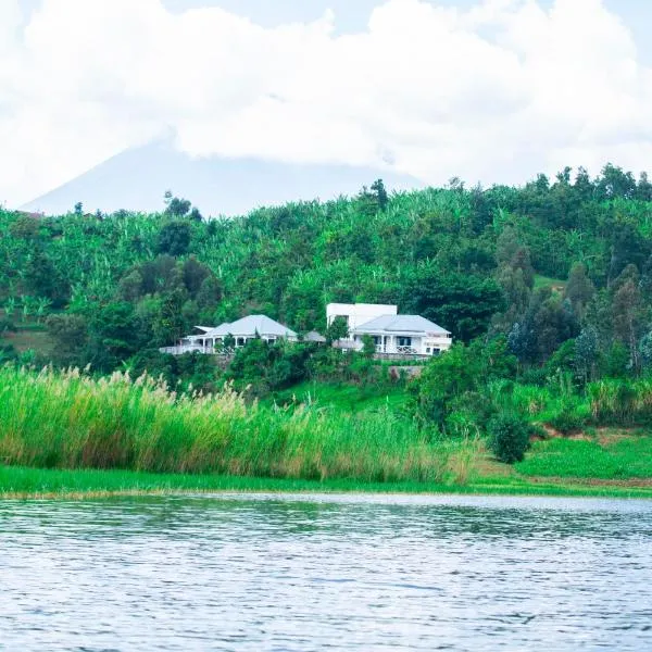 INEZA Guest House, hotel em Ruhondo