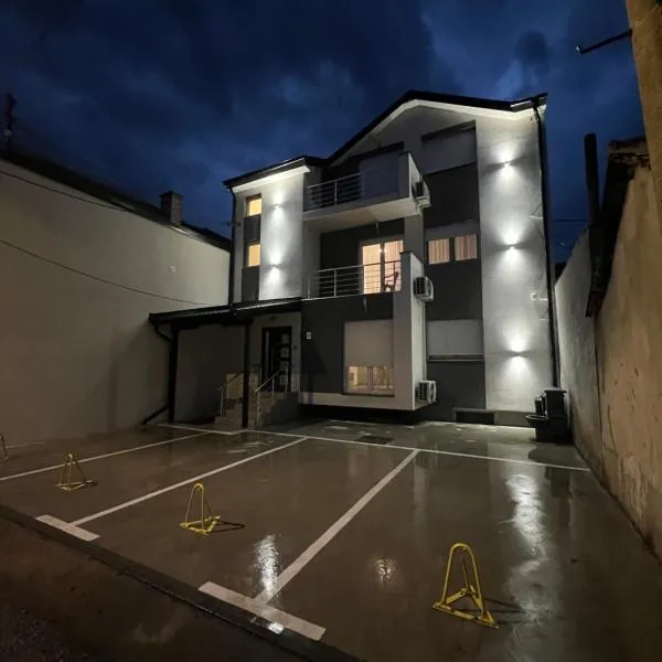 S&M apartman FREE PARKING, khách sạn ở Vranje