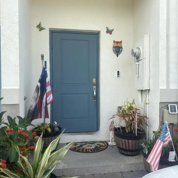 Cozy rooms close to Florida Keys and more, hotel i Florida City