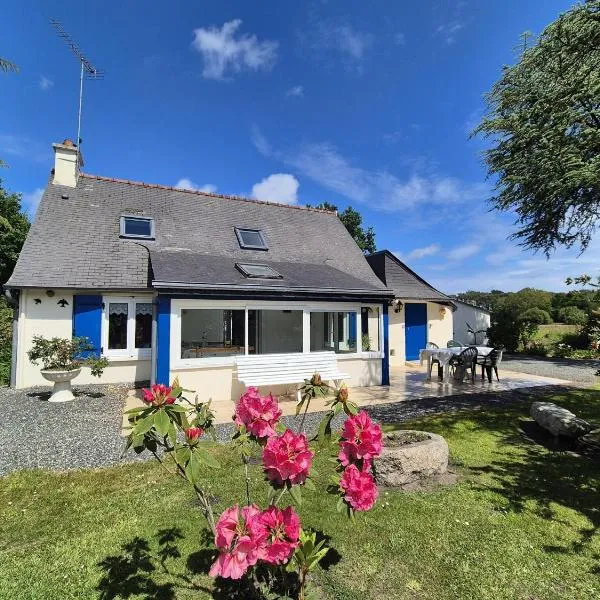 Holiday Home in Plourivo near Goëlo Coast, hotel in Plourivo