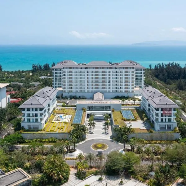 CGGC by BOBOLI at Haitang Bay Sanya City#only 50 meters to Beach and Sea Swimming Area, hotel in Sanya