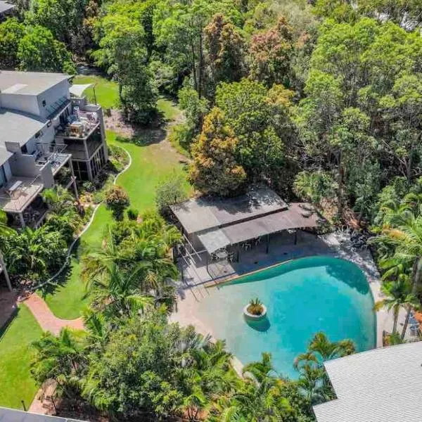 Bright and spacious 2-Bed beach resort apartment, hotel v mestu Rainbow Beach