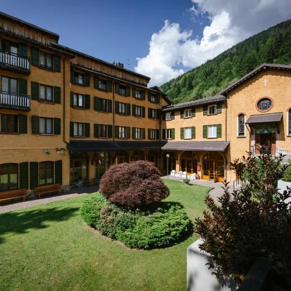 Villa Luzzago, hotel en Ponte di Legno