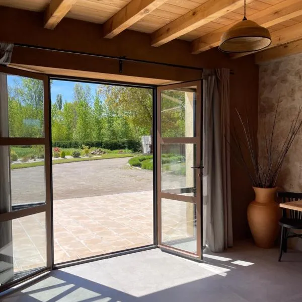 La Casita de la Ribera、Herrera de Pisuergaのホテル