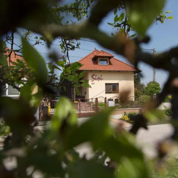 Rekreačný dom SISI, hotel em Podhájska