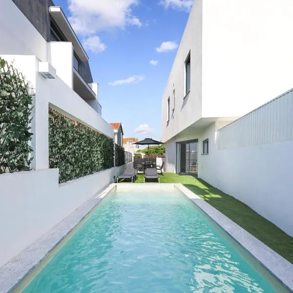 Casa de ferias com Piscina e Suite, khách sạn ở Fernao Ferro
