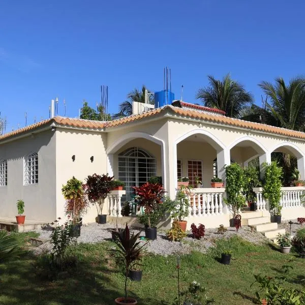 CasaMia RD B&B, hotel v destinaci Río San Juan