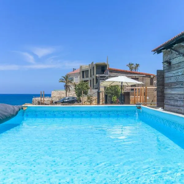 Sea Lofts - Kfar Abida Oceanfront Retreats, hotel v destinaci Ad Diqār
