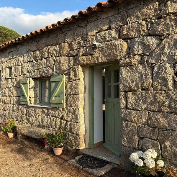 Tradition Corse et Modernité Bergerie Anto'Micheli、Granaceのホテル