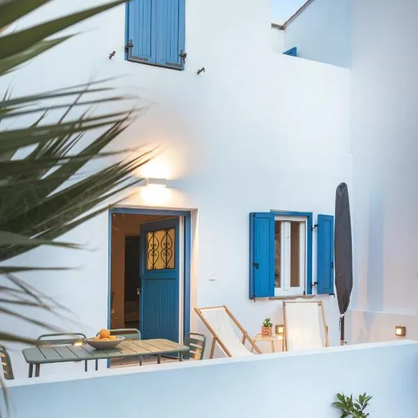 Daphni Premium Apartment - Peaceful Veranda Stay in Tinos Old Town, hotel in Tinos Town