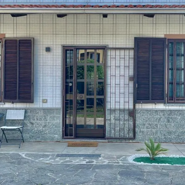 Grace Place Apartment - Self Checkin 24h - 15 min Malpensa - Free Parking, ξενοδοχείο σε Oleggio