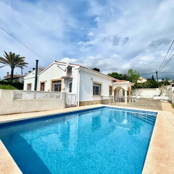 Casa Claudia، فندق في كاليبي