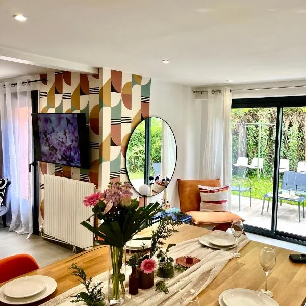 Station House - Maison entre Disneyland et Paris, hotel di Roissy-en-Brie