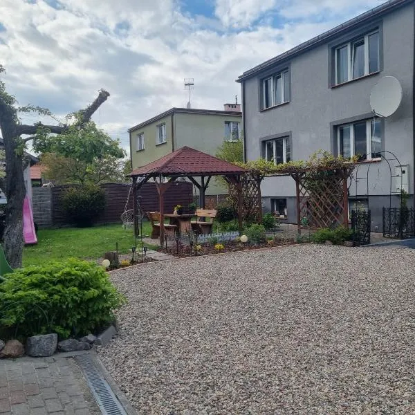 Pokoje Złota Rybka, hotel in Stegna