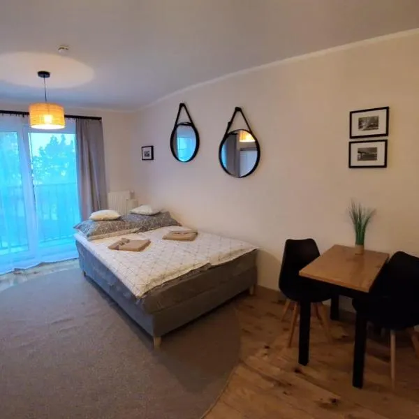 Apartament KOŁOBRZEG z parkingiem, hotel in Kołobrzeg