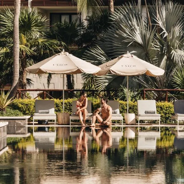 Unico Hotel Riviera Maya Adults Only, hotel v destinaci Akumal