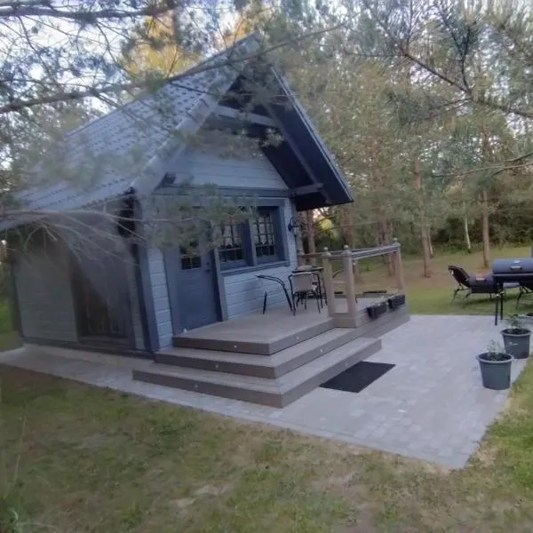 Põllu talu puhkemajake, hotel v destinaci Saaremaa