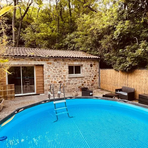 Gîte cévenol "les petits bergers", hotel in Rochessadoule