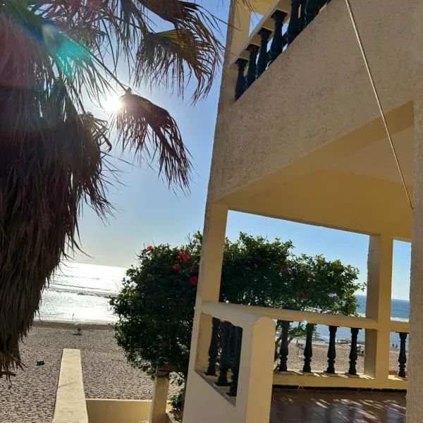 Villa Jouhara, Accès Privé Mer, hotel v destinaci Moulay Bousselham