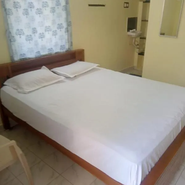 Suganya Lodge, ξενοδοχείο σε Virudunagar