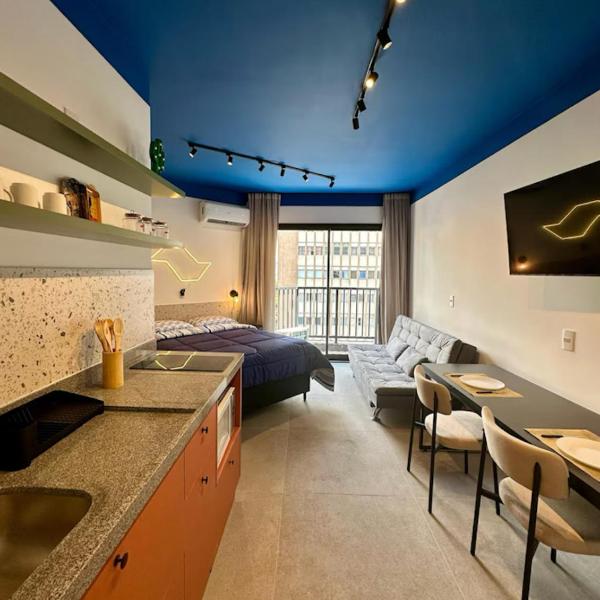 Apartamento completo no Minhocão com piscina rooftop e academia