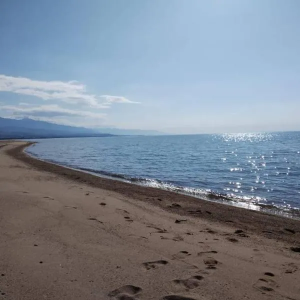 В Гостях на Иссык-Куле - Бархатный Сезон, hotel v destinaci Cholpon-Ata