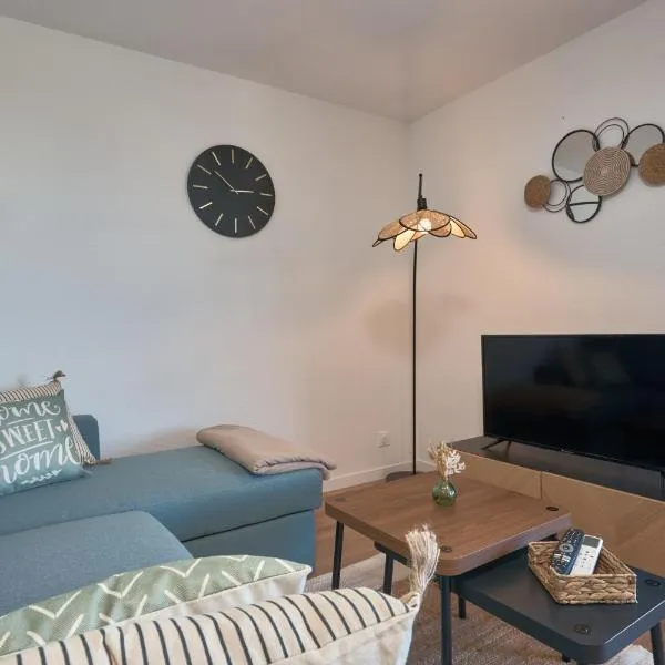 Appartement, terrasse, piscine, Netflix et Wi-Fi, hotel em Gaillac