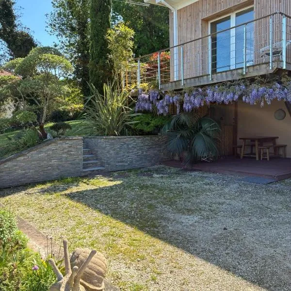Appartement Rez de chaussée, hotel in Le Verdon-sur-Mer