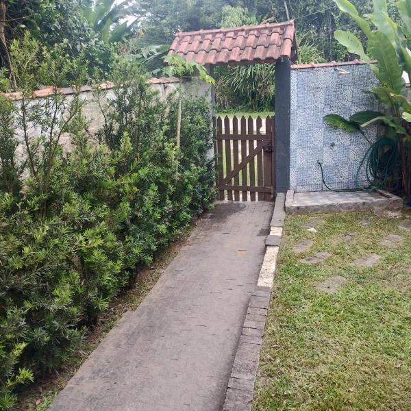Praia e rio guaratuba