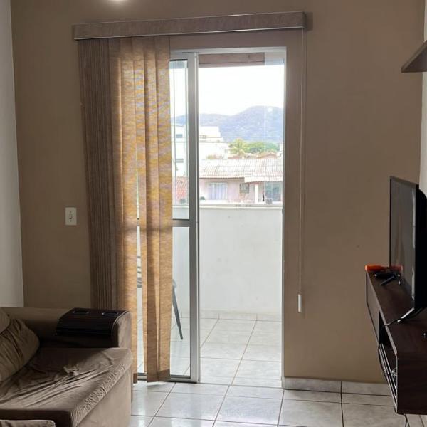 Apartamento Ubatuba 2 Quartos com Ar