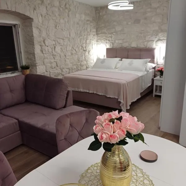 Garma, hotel di Slatine