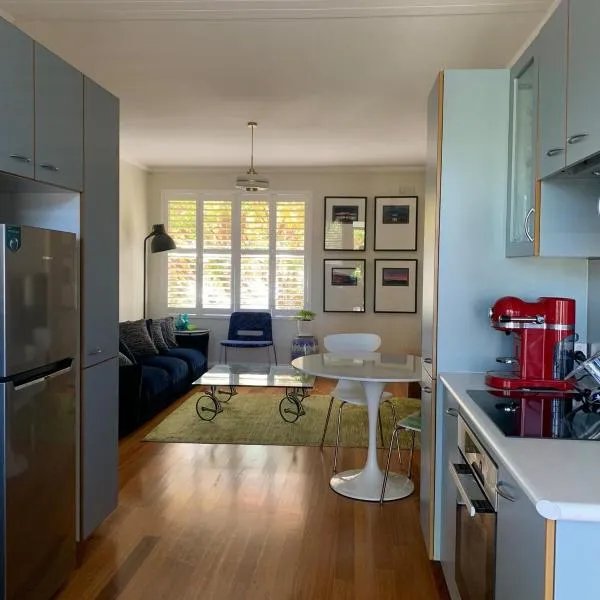 Stylish 2BR apt, great location, hótel í Campbell