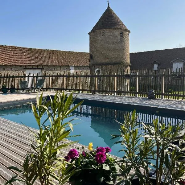 Domaine du SAAJ Côte Opale 4 personnes, hotel in Hesdin-lʼAbbé