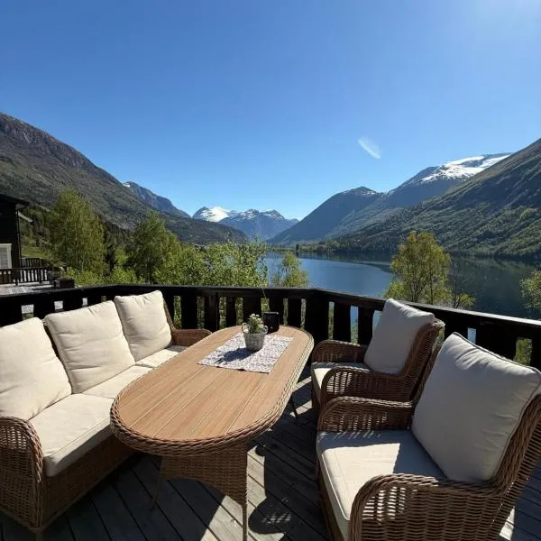 Tenden Panorama, ξενοδοχείο σε Stryn