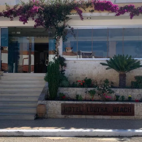 Loutra Beach Hotel, hotel ad Ayía Paraskeví