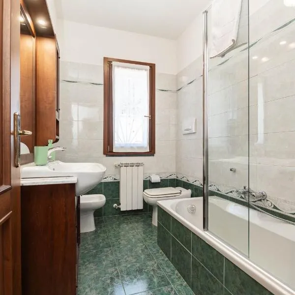 Viesnīca "Villa dei Poeti" piscina e vista mare mozzafiato pilsētā Arencāno