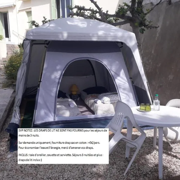 Deux tentes confortables dans un joli jardin idéalement situé, hotel v Sète