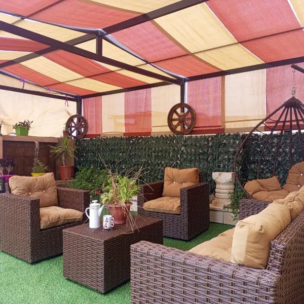 بيت مزرعة ريفي, hotel v destinaci Madaba