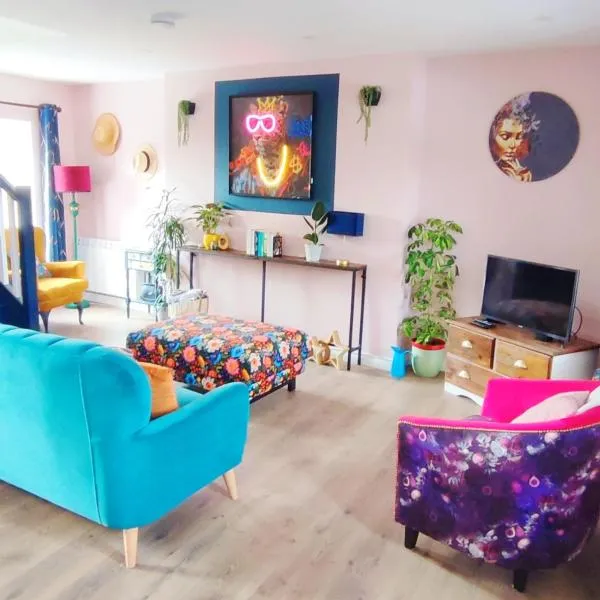 Unboring Holiday Let, Ballina, Mayo, hotel v destinaci Ballina