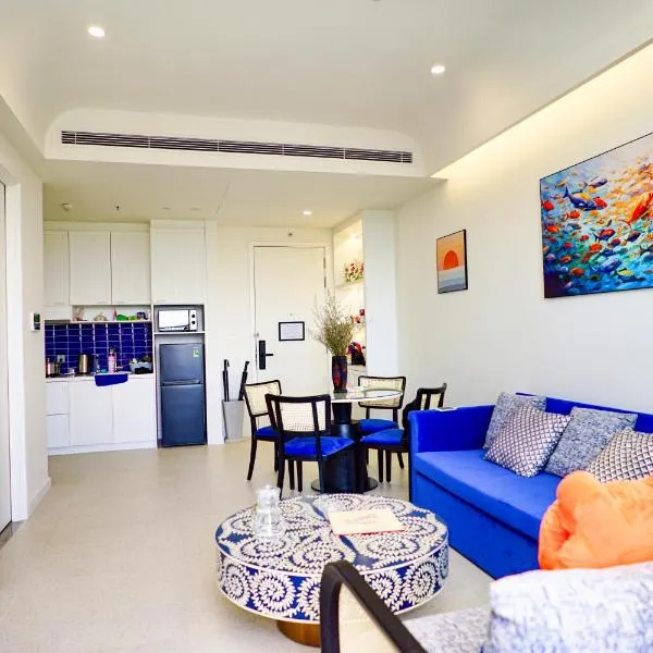 1BR Apt in Sunset Town Free Pool, Gym, hotel in Phu Quoc