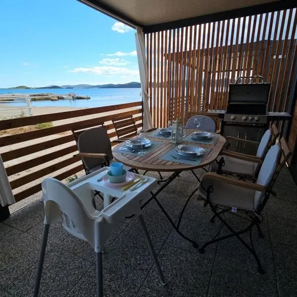 Rock Mobile Home, hotel in Sveti Petar