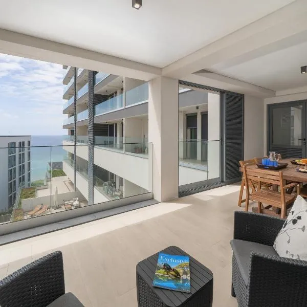 Acqua Residence VII - Luxury 3BR in Funchal, khách sạn ở Funchal