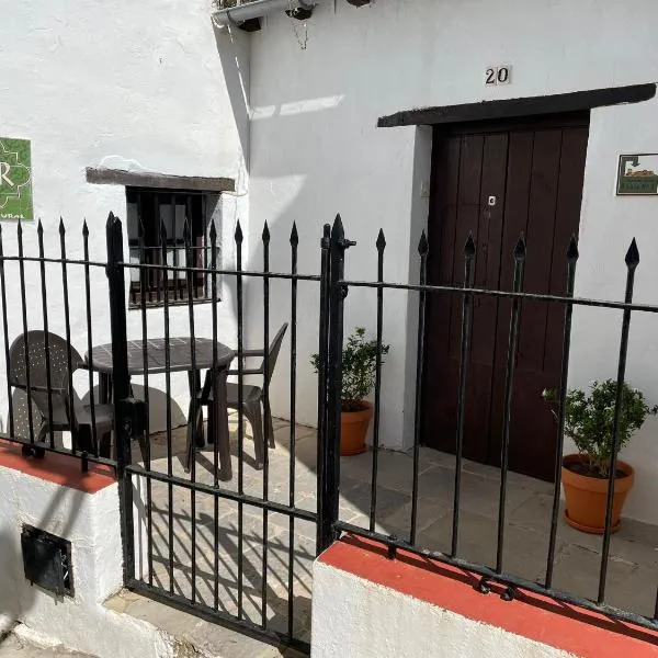 Casas Rurales Tugasa Castillo de Castellar, hotel v destinaci Castellar de la Frontera