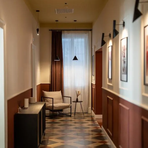 Maison Ines Luxury B&B, hotel in Messina